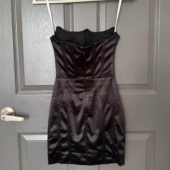 NWOT Superdown Zoe Strapless Mini Dress - Picture 5 of 11